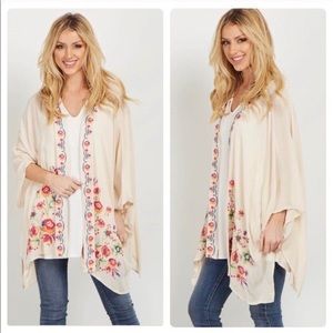 Women’s Embroidered Kimono